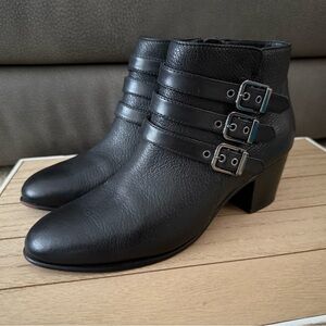 Clarks Maypearl Rayna Black Leather Womens Heeled Ankle Boots